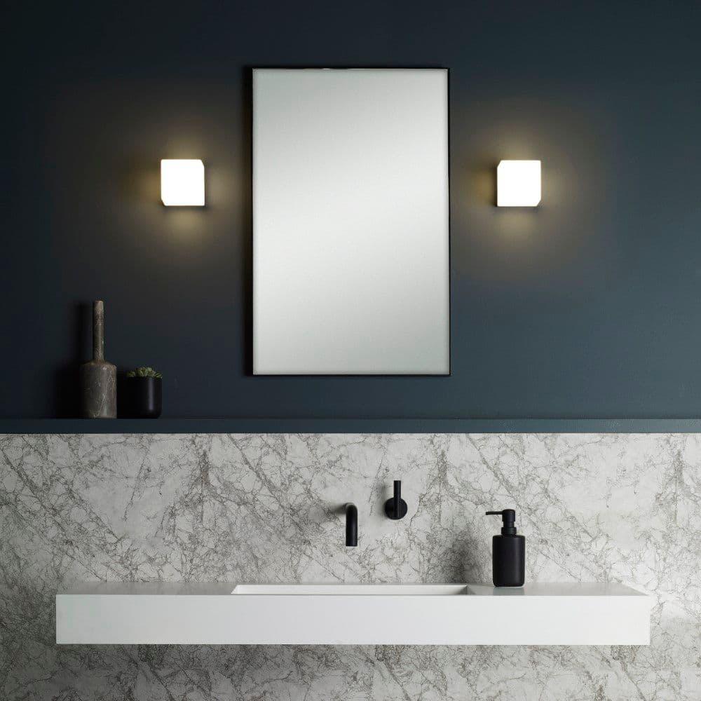 Astro 1140001 Cube Polished Chrome