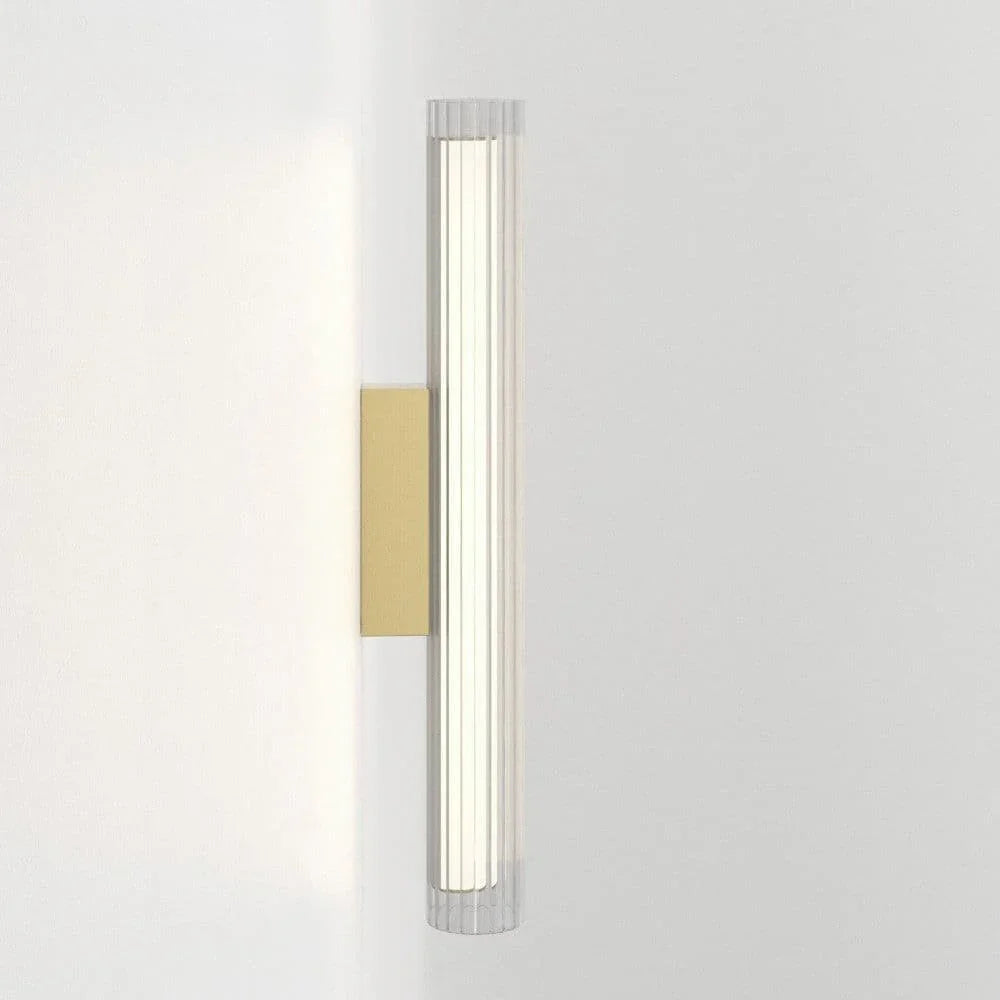 Astro 1409060 io 665 Matt Gold