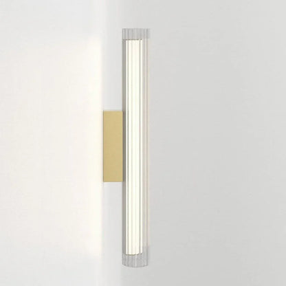 Astro 1409060 io 665 Matt Gold